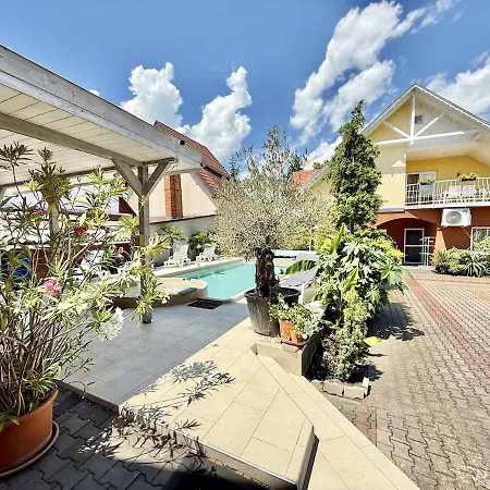 公寓 Lelle Udvar 4 Ac Free Parking *