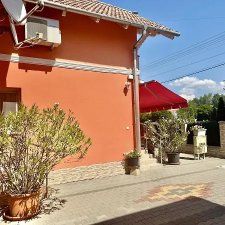 公寓 Lelle Udvar 4 Ac Free Parking